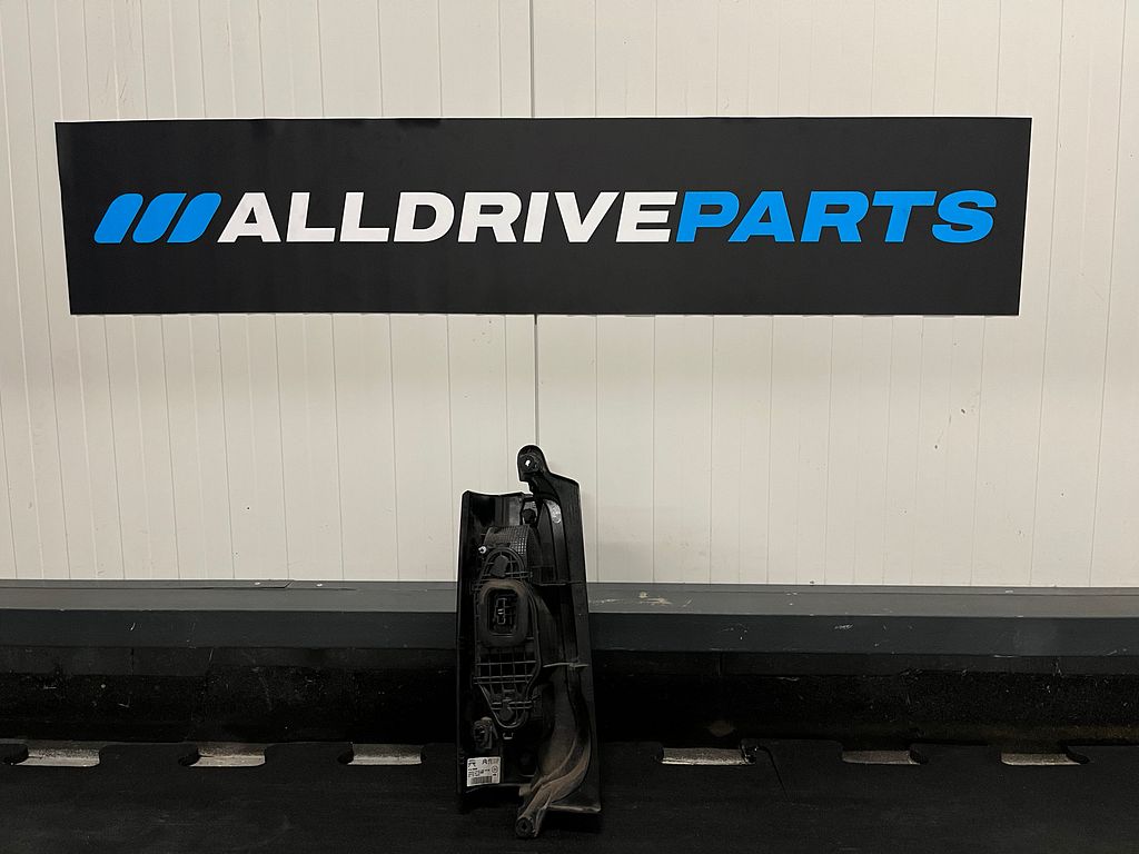 Citroen Berlingo / Opel Combo Achterlicht rechts 9820554880