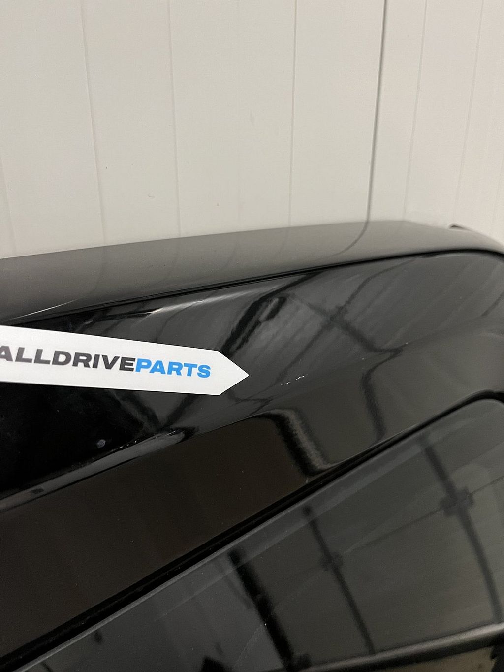 Peugeot Partner achterdeur rechts zwart met ruit 8703E4