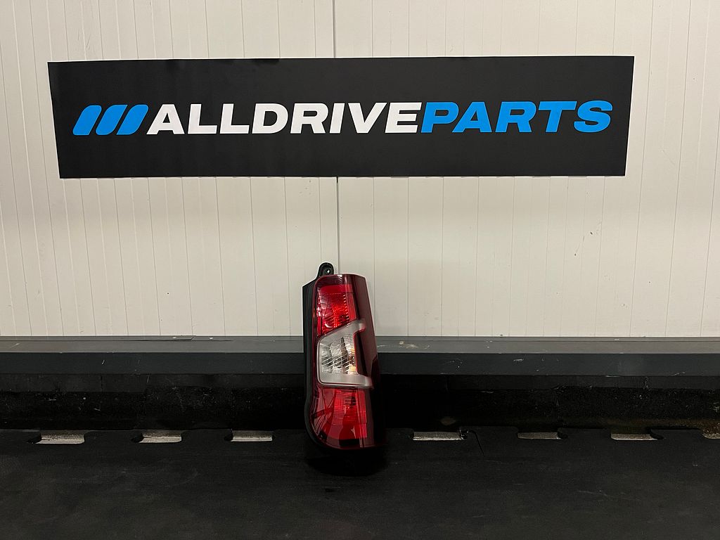 Citroen Berlingo / Opel Combo Achterlicht rechts 9820554880