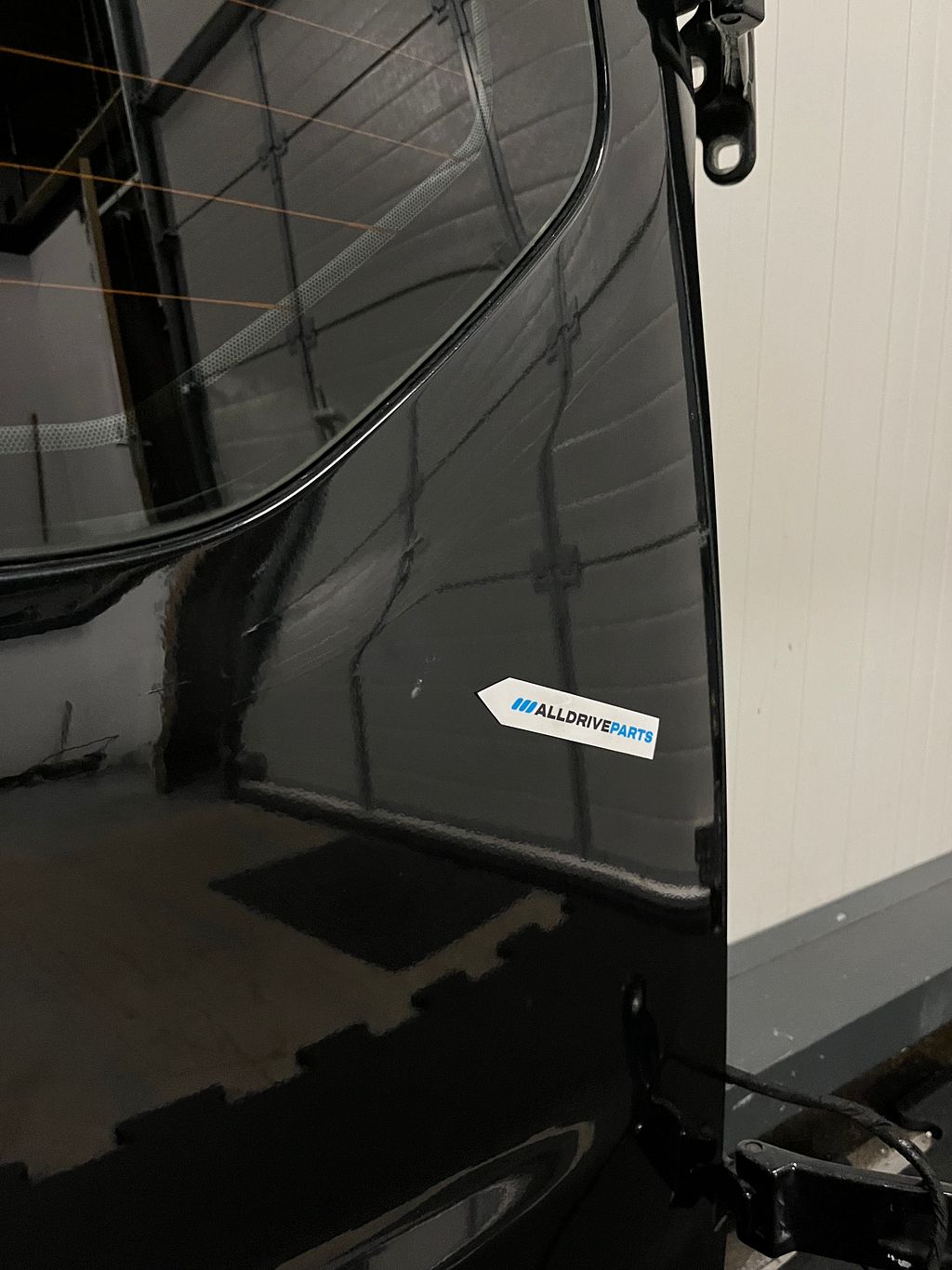 Ford Transit Connect Achterdeur rechts zwart ruit 2431232