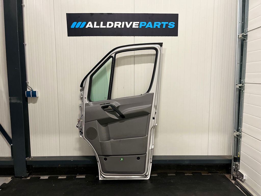 Mercedes Sprinter W906 Voorportier rechts grijs A9067200105