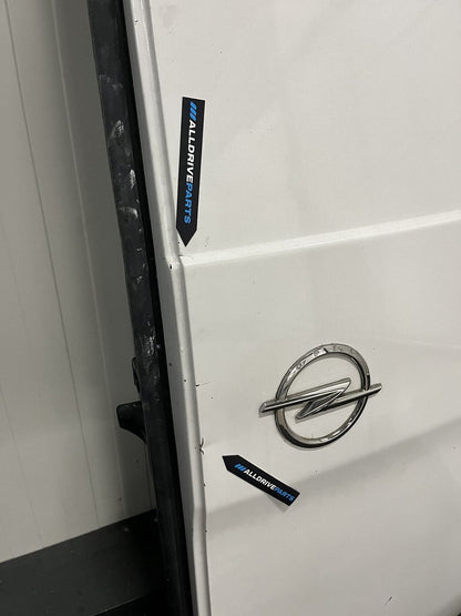 Opel Vivaro achterdeur rechts dicht wit 9811894980