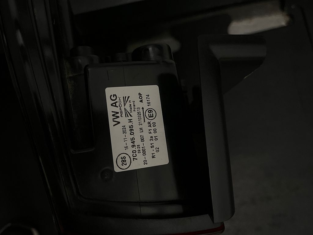 VW Volkswagen Crafter / MAN TGE Achterlicht links 7C0945095H